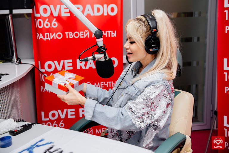 Белла Потемкина в гостях у Красавцев